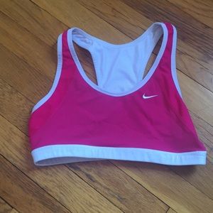 Reversable Nike pink/white sports bra